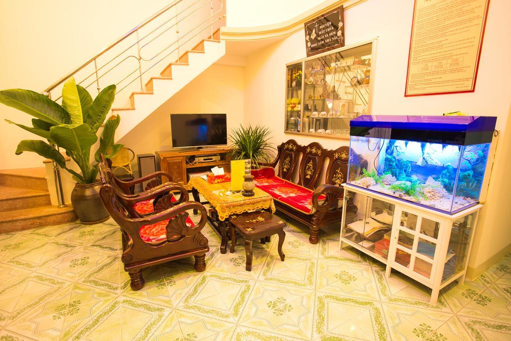 Holy Land Homestay Hoi An Esterno foto