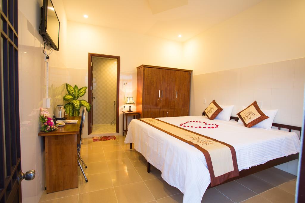 Holy Land Homestay Hoi An Esterno foto