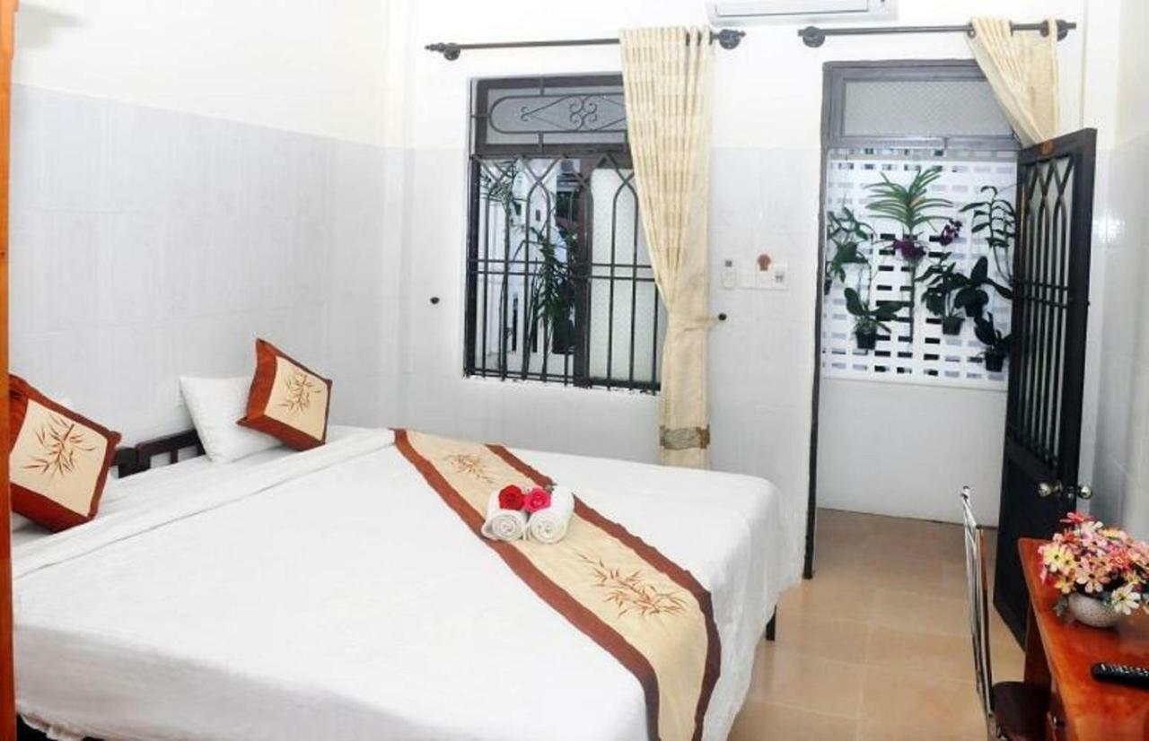 Holy Land Homestay Hoi An Esterno foto